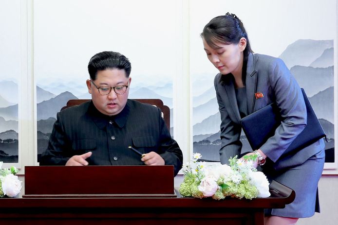 De Noord-Koreaanse leider Kim Jong-un en zijn zus Kim Yo-jong. Archiefbeeld.
