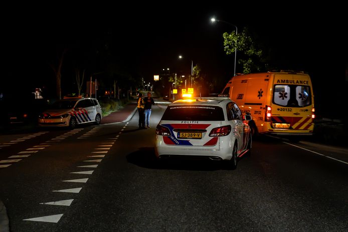 Man ernstig gewond na steekincident in Terheijden.
