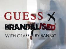 Banksy appelle ses followers à dévaliser un magasin qui utilise l’une de ses œuvres sans son accord