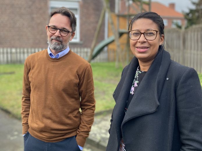 Thierry Serrien en Mina Koukas legden dinsdagavond de eed af als nieuwe schepenen van de gemeente Willebroek tijdens de laatste, digitale gemeenteraad van 2021.