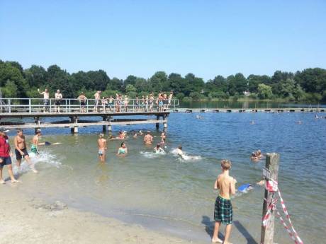 Handig: check hier live waar in Tilburg en omgeving je veilig zwemt in natuurwater