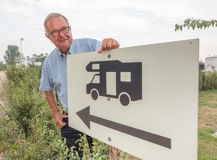 Martin Slingenberg bij camperplaats Molenzicht in Wemeldinge.