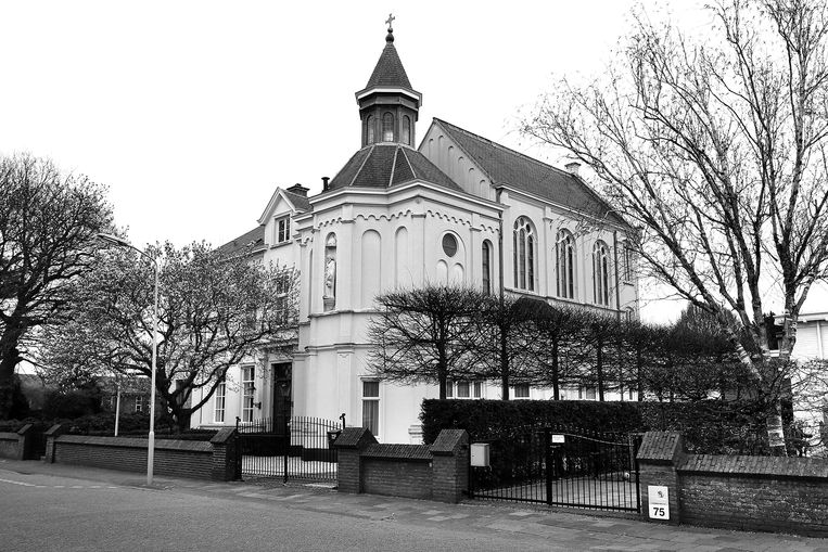 The former convent in Velddriel, later home of the Dutch Pentecostalist cult, the Assembly of God