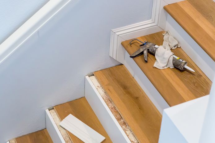 Whether you want to renovate, repair, cover or illuminate your stairs: construction site Livios gives you useful tips and advice.
