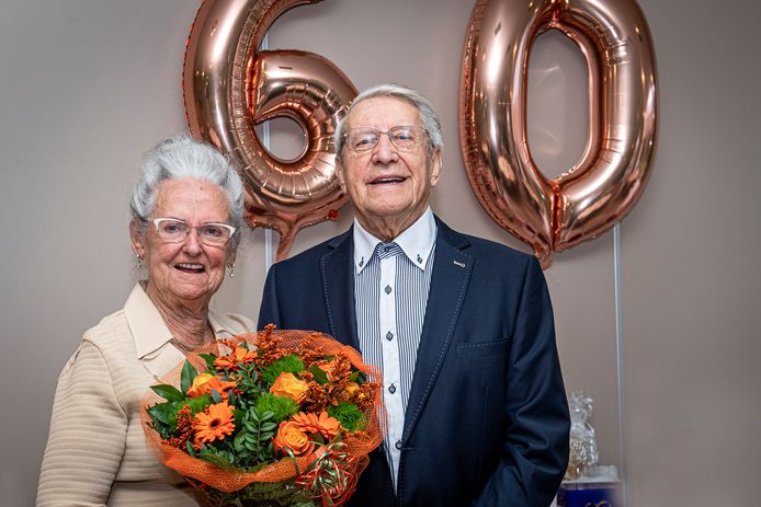 Paul Declercq en Norva Vandenabeele vierden hun 60-jarig jubileum.