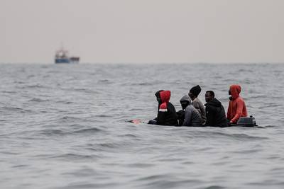 Franse autoriteiten redden opnieuw veertigtal migranten uit Kanaal