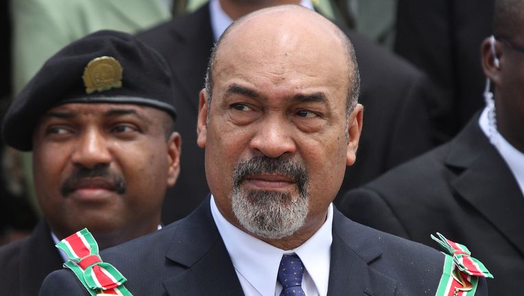 Desi Bouterse tijdens de militaire parade bij zijn inauguratie. Beeld ANP