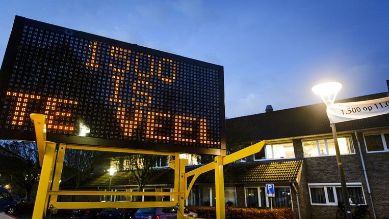 Protest in Geldermalsen tegen de komst van een asielzoekerscentrum. Beeld anp