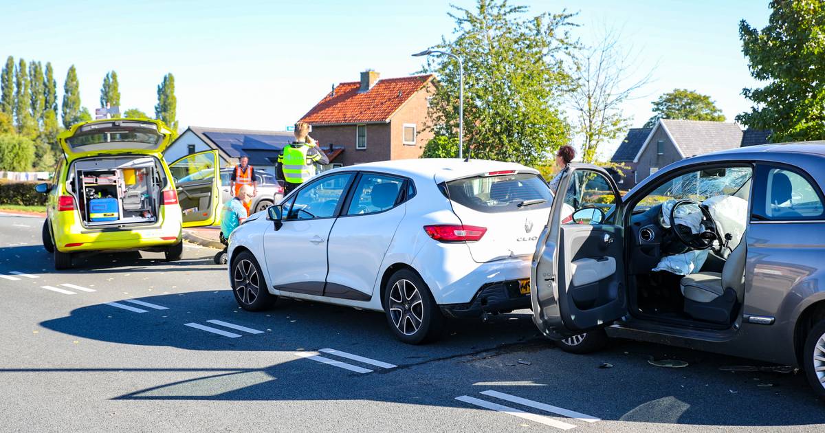 Vrouw gewond bij kettingbotsing in Teuge.