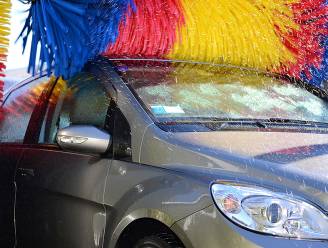 “Goedkope wasprogramma's vaak beter dan de duurste”: zo bespaar je geld in de carwash
