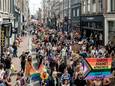 Pride Walk in de Utrechtsestraat.