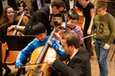 Wellicht de eerste streken op een cello.