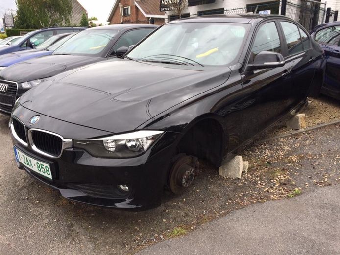 Vier Wielen Van 1 500 Euro Stelen Tien Minuutjes Werk Kuurne Hln Be