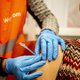 ‘De overheid moet vaccinatie verplicht maken’