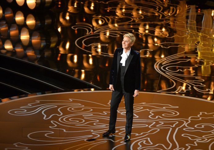 Ellen presenteerde in 2014 de Oscars. Volgens haar toenmalige bodyguard is haar persoonlijkheid een schijnvertoning.
