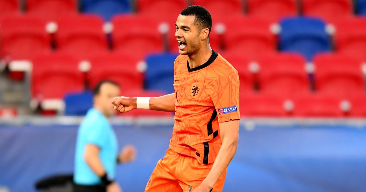 Uitblinker Gakpo loodst Jong Oranje naar kwartfinales EK: ‘Prachtige