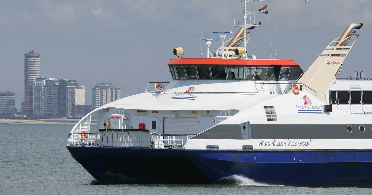 Moeders varen gratis mee op fast ferry tussen Vlissingen en Breskens ...