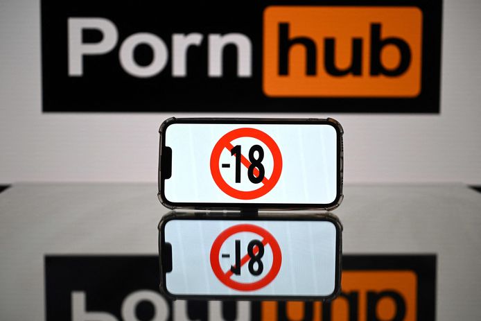 Pornhub et YouPorn sont prêts à bloquer les internautes français - Numerama
