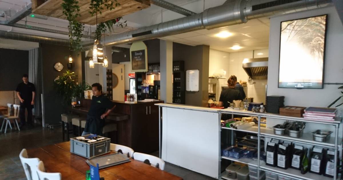 Lunchroom 'Lekker Vertrouwd' is open, Brownies & Downies trekt naar