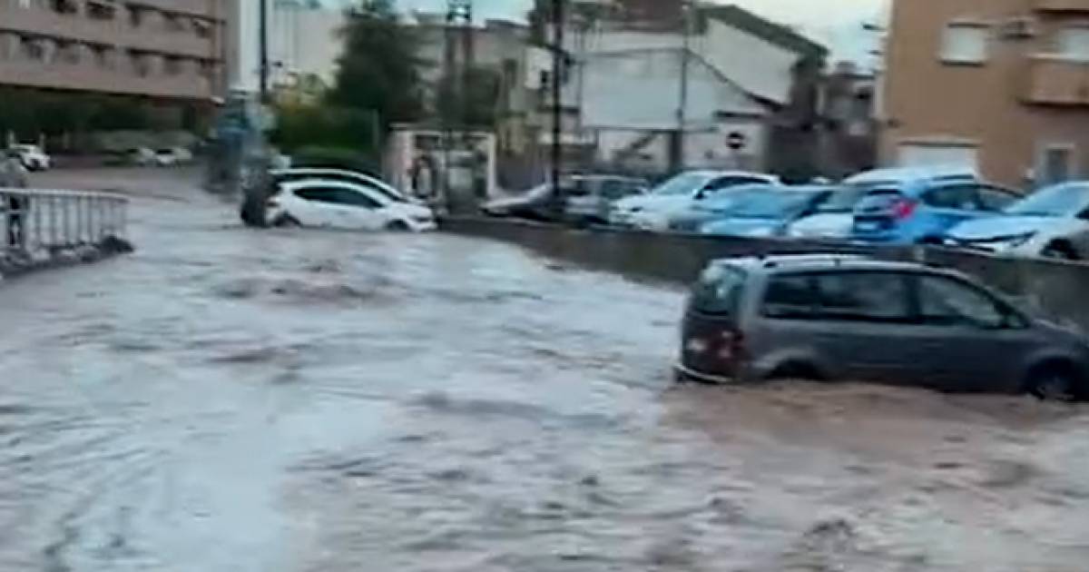 Des intempéries ravagent la Costa Blanca espagnole : des voitures « nagent » dans les rues, des touristes dans l’eau jusqu’aux chevilles |  À l’étranger