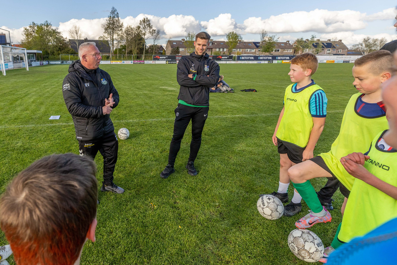 Oudvoetbalprof Rini Verwest kreeg een herseninfarct ‘Meer dan ooit