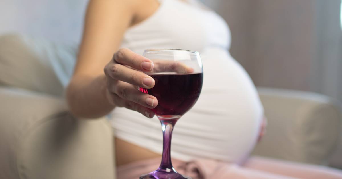 Why You Shouldn't Drink Alcohol When You're Pregnant Pledge Times
