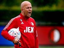 Feyenoord werkt een race tegen de klok af om spelers snel in te passen: ‘Ideaal is het zeker niet’