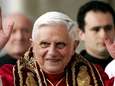PORTRET. Ex-paus Benedictus XVI: opperpriester met rode schoentjes en lid van de Hitlerjügend. “Hij droeg geen Prada, maar Christus”