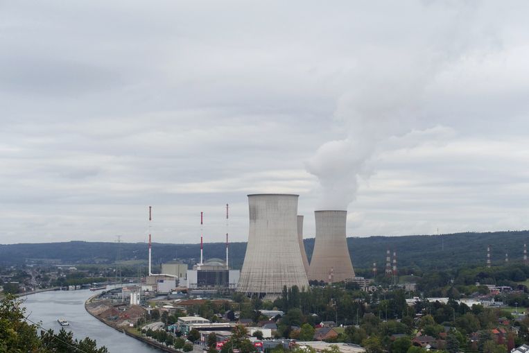 De kerncentrale bij Tihange in België. Beeld REUTERS