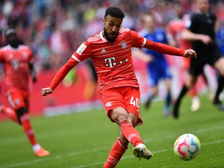 Bayern-aanhang keert zich tegen Mazraoui na steunbetuiging aan Aboukhlal: ‘Respecteer onze waarden’
