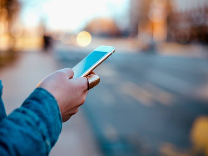 De verrijzenis van de sms: “Een hele verademing om niet meteen meer te moeten antwoorden op een tekstbericht”