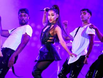 Twee jaar na de aanslag op haar concert in Manchester treedt Ariana Grande er weer op