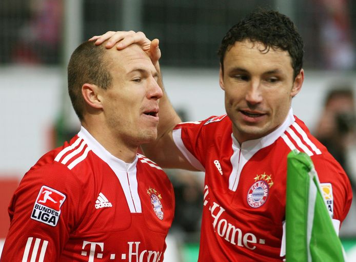 Arjen Robben en Mark van Bommel in dienst van Bayern München.