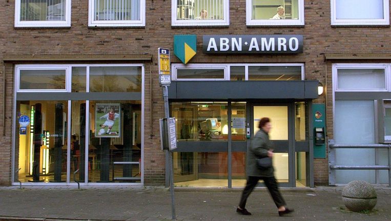 Bankfiliaal van ABN Amro in 2000 in Amstelveen. Beeld anp
