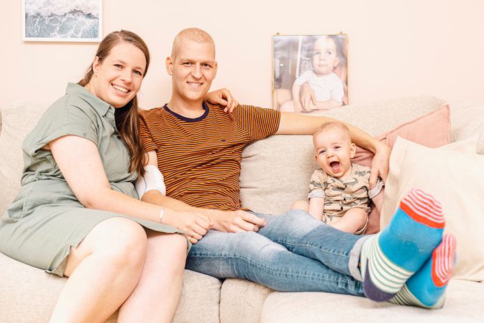 Mathilde Beverloo de Rooij, haar man Sebastian en Benjamin.