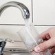 Fleswater bevat minder mineralen dan kraanwater