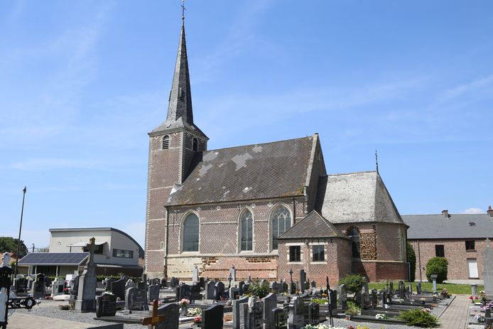 De kerk van Meensel krijgt de komende jaren een andere bestemming, net als die van Houwaart  en de Sint-Martinuskerk in Tielt.