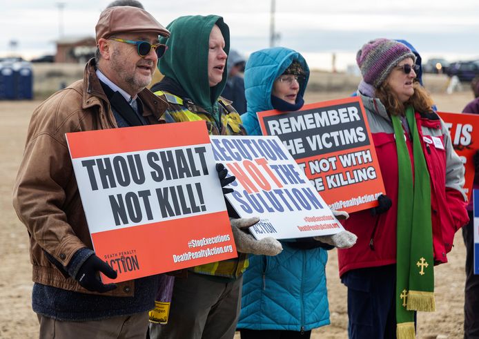 Buiten de gevangenisinstelling in Idaho kwamen mensen protesteren tegen de doodstraf.
