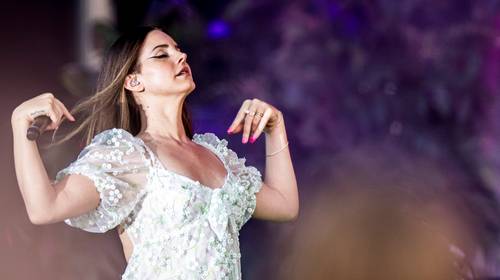 Hoe Lana Del Rey de boksbal voor zelfgenoegzaam links werd