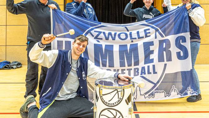 Zwolse supporters klaar voor de bekerfinale van hun Hammers: ‘Dit keer gaan we winnen’