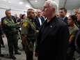 VS-vicepresident Pence bezoekt smerige, overbevolkte migrantenopvang in Texas