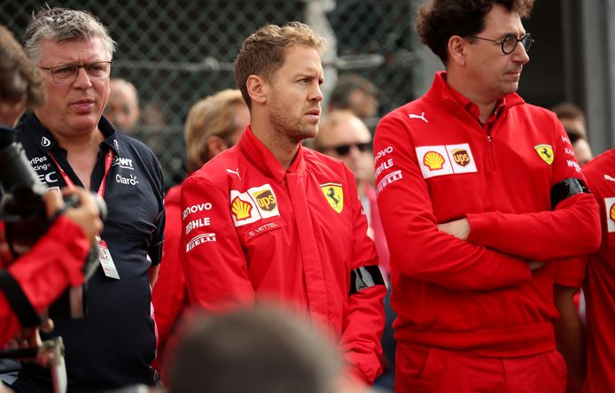 Ook Sebastian Vettel kwam zijn medeleven betuigen.