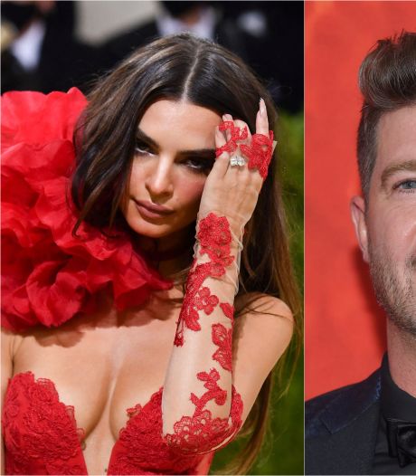 Emily Ratajkowski accuse Robin Thicke: “J'ai senti deux mains glacées sur mes seins”