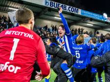 Mokkende matchwinner en vreugde-explosie na krankzinnige slotfase: ‘Een Fanta of Fristi zometeen? Een klein beetje whisky’