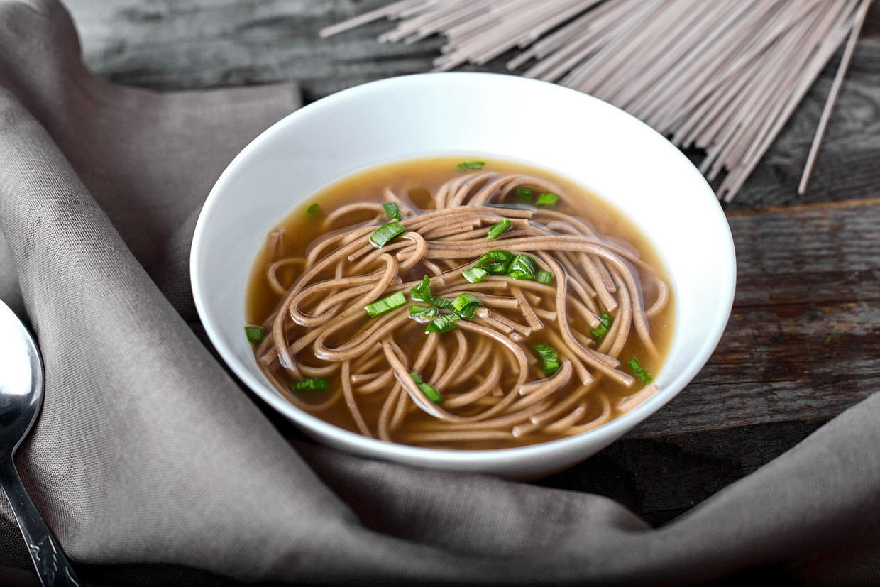 Japanse sobanoedels. Beeld thinkstock