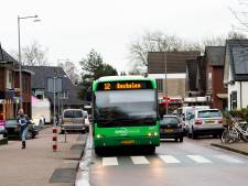Ugchelen knokt voor zijn eigen buslijn: ‘Dit is de enige die stopt bij de begraafplaats!’