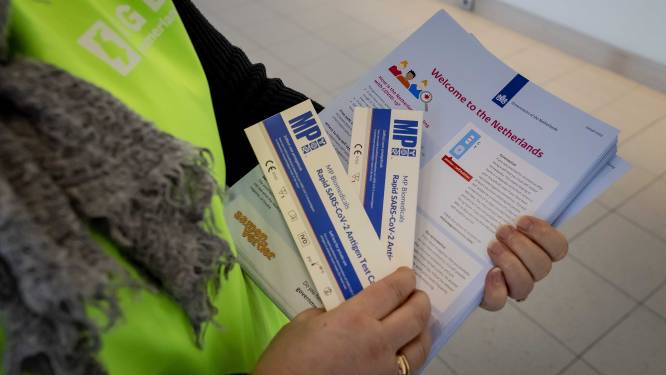 Minister vraagt OMT om spoedadvies over vluchten uit China, Eerste Kamer onderbreekt mogelijk reces voor behandeling coronawet