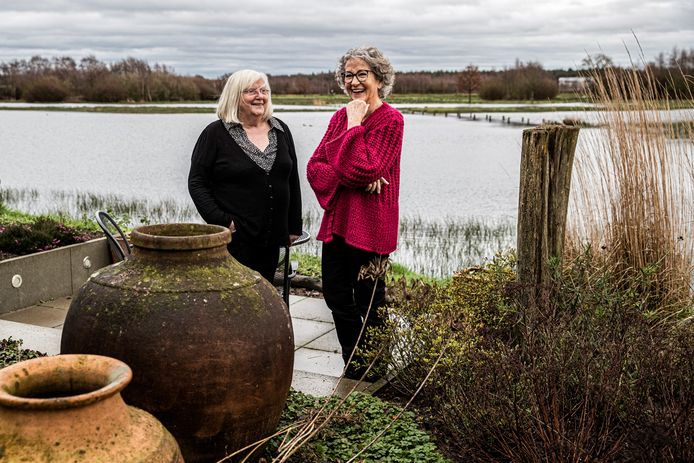 Romantiek En Drama In Hapert Rond Witte Ganzen Hans En Guus Kempen