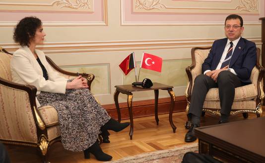 La ministre belge des Affaires étrangères, Hadja Lahbib, a rendu visite à Ekrem Imamoglu ce 16 décembre