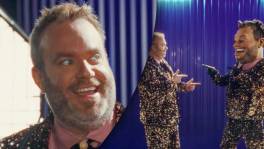 Ontdek het eerste pak van The Masked Singer: Grote Jens